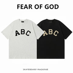 FEAR OF GOD Kaos lengan pendek original merek streetwear fashion dengan model super oversized (sangat longgar).FG-9702